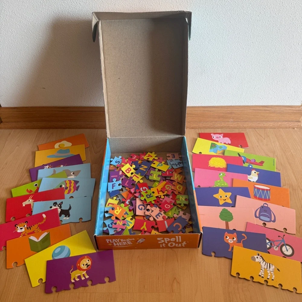 Spin Master Spell it Out 25 Match & Learn Puzzle Sets, 1+ Players, Ages 4+